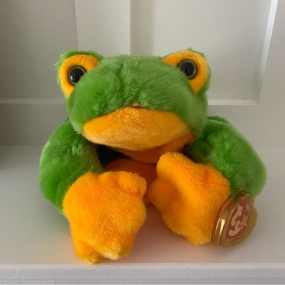 Smoochie the Frog Ty Plush Beanie Buddy - Picture 2 of 7
